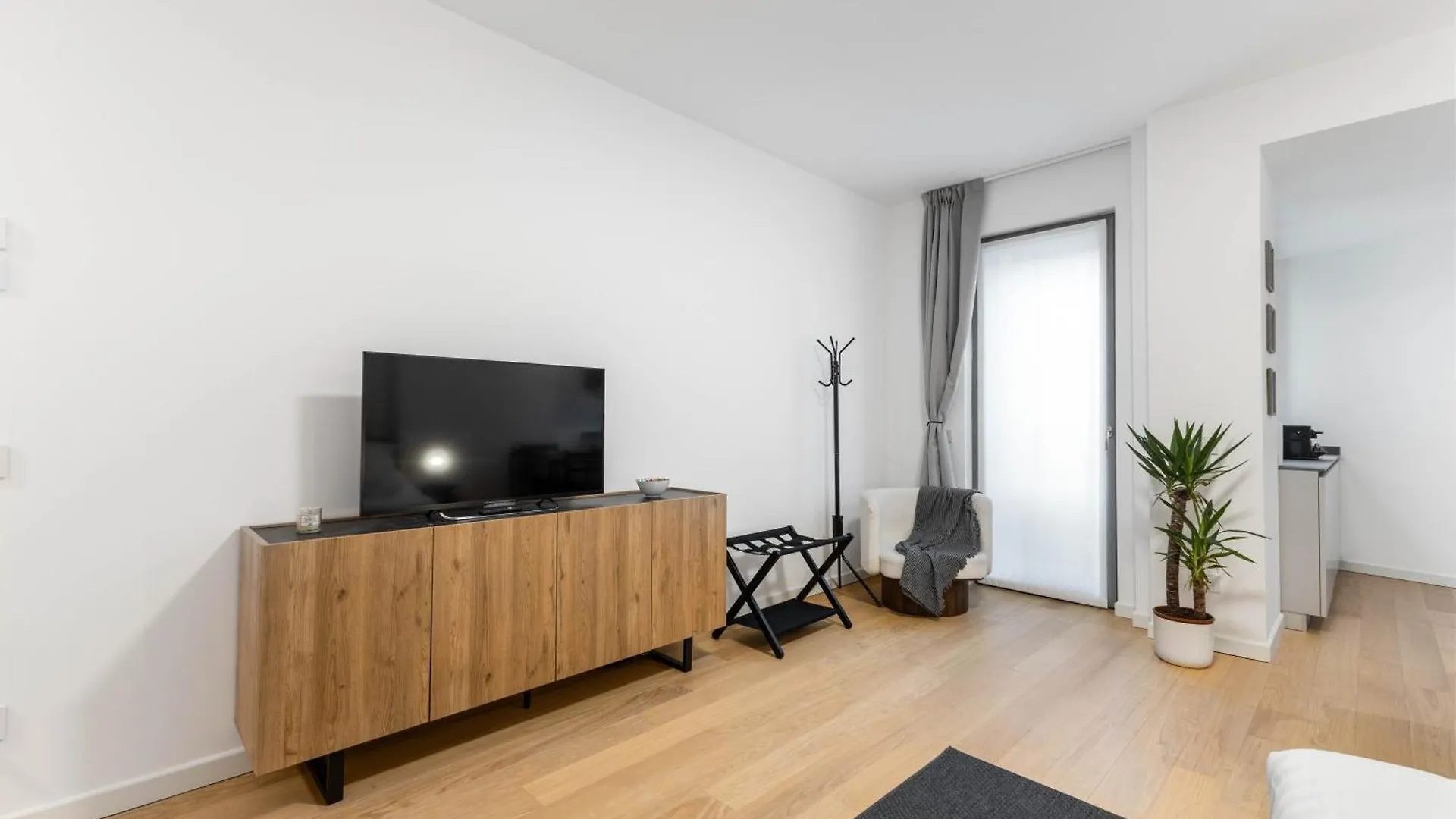 Vivimihome - Navigli Design Loft With Terrace Milano 0*,  Italia