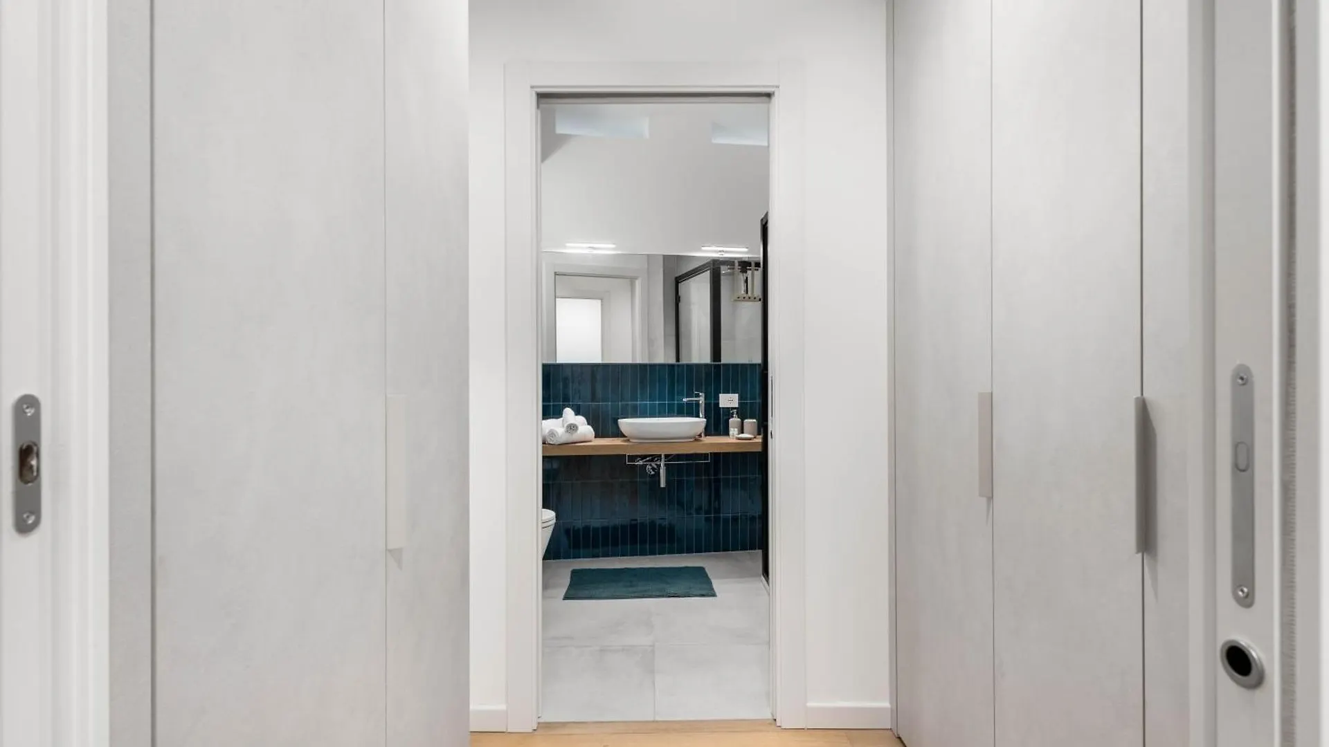 Vivimihome - Navigli Design Loft With Terrace Milano 0*,  Italia
